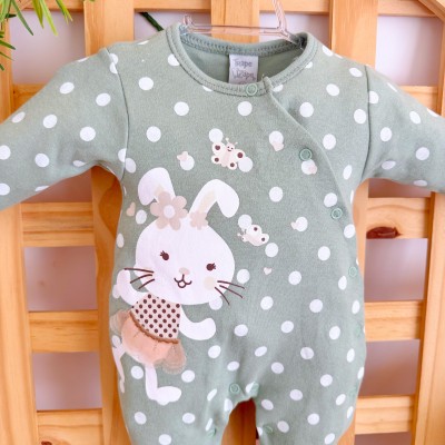 Macacão Trape Zape - coelhinha verde saia tule